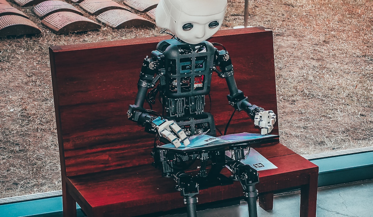 AI skills every non-technical worker needs in 2026